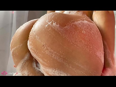 ❤️ Brunette si masturba a figa cù un vibratore per un orgasmu intensu in a doccia ❤ Super porn à co.hentai-for.ru ❤